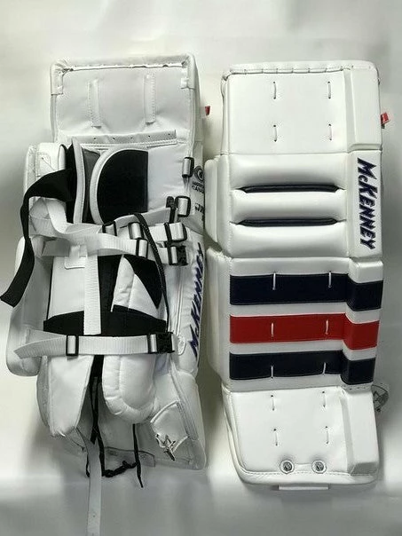 Mckenney 370 Intermediate Goalie Pads